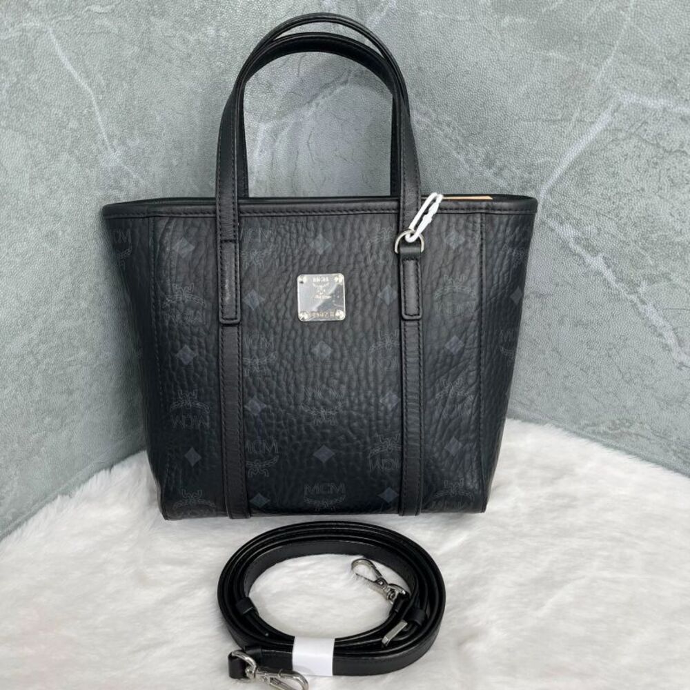 Mcm Women Pre-Loved Bag Very Good Condition